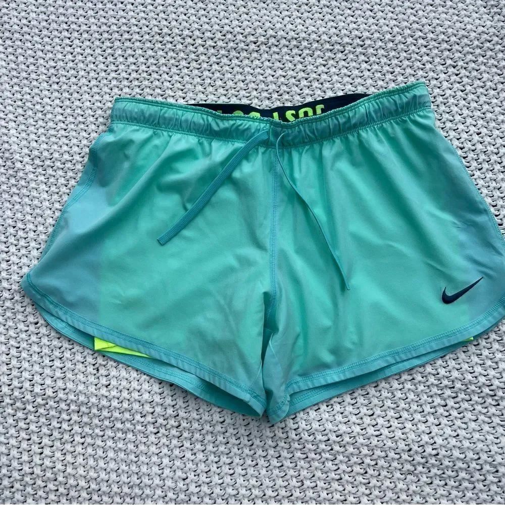 Nike Dri-Fit 'Just Do It' Athletic Shorts Medium